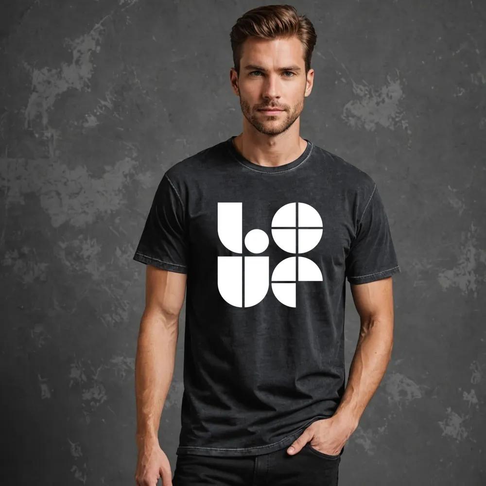 Love Logo Design